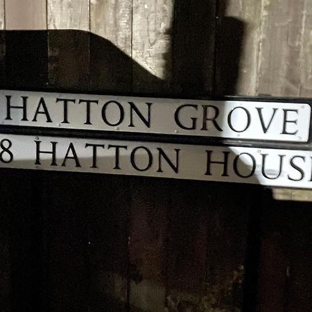 1 Hatton House 2 Bedroom 2 Bathroom Spacious Basement Flat Newark upon Trent Extérieur photo